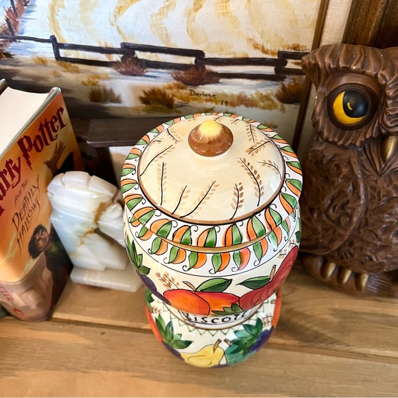 Nonni’s  Hand Painted Fruit Motif Colorful Biscotti Cookie Biscuit Storage - Picture 2 of 6